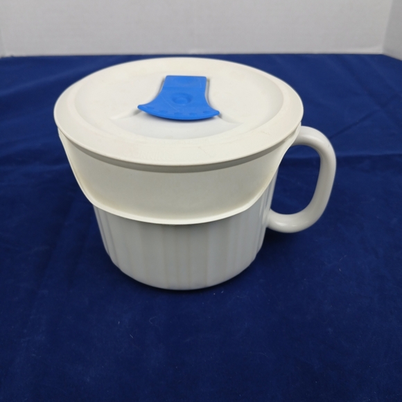 CorningWare Colours 20 oz Soup Bowl Mug French White w/Lid Stoneware - Picture 2 of 6